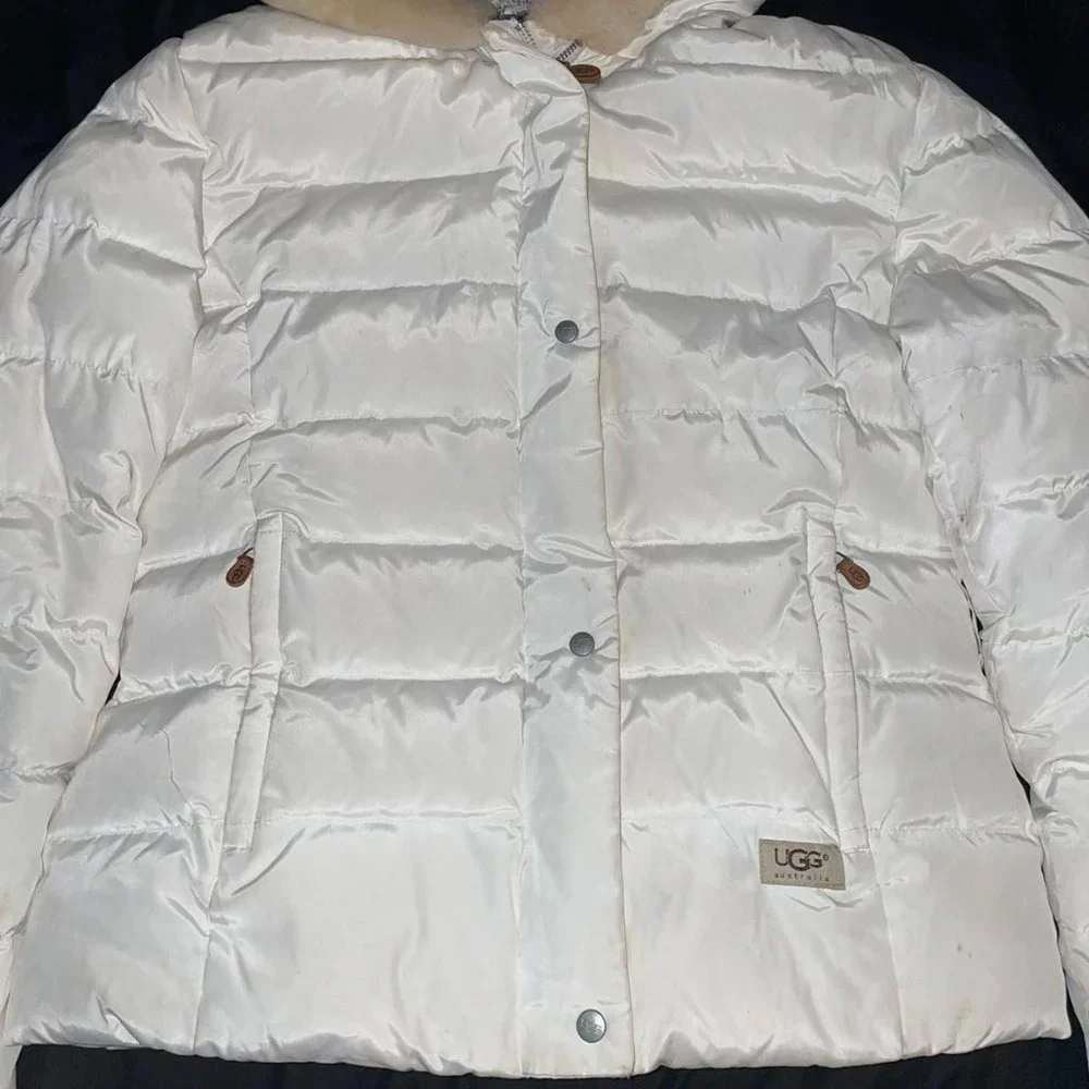 UGG Australia Cream Fur Lined Puffer Hooded Jacket Medium - Picture 3 of 4
